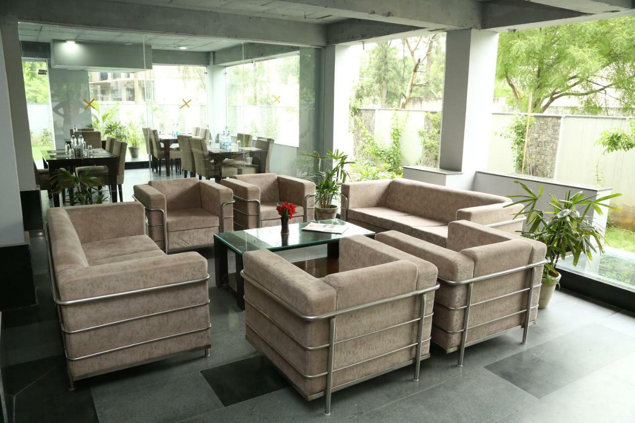 Royal Residence On Sohna Road Delhi  Exterior photo